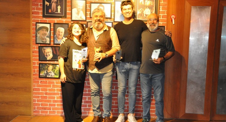 Şehir Tiyatrolarına 7 ödül birden Şehir Tiyatrolarına 7 ödül birden